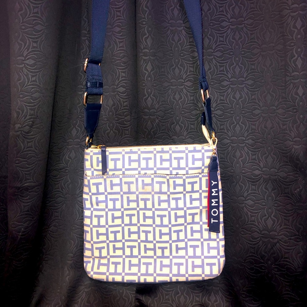 Tommy Hilfiger cross body